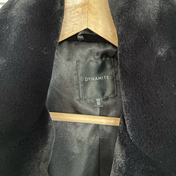 Dynamite Black Faux-Fur Jacket - Picture 3 of 3